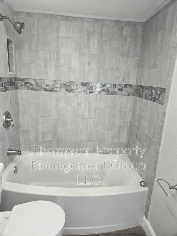 Tampa Condo: 1254 E 113th Ave