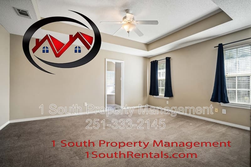 Mobile House: 9276 Champion Circle South