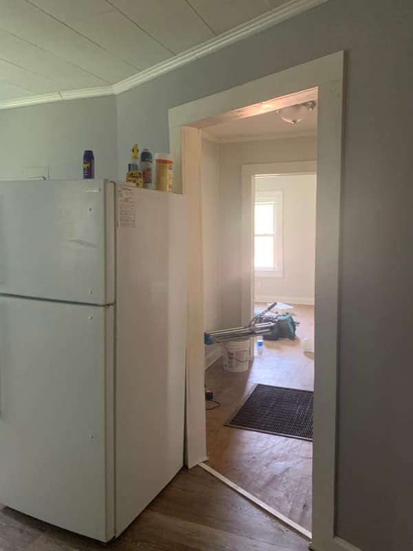 Gastonia House: 2104 W 6th Ave