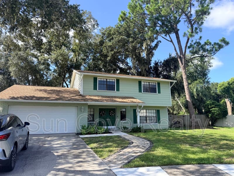 Brandon House: 4017 Paddlewheel Dr