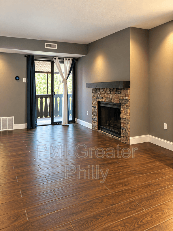 Philadelphia Condo: 407 Shawmont