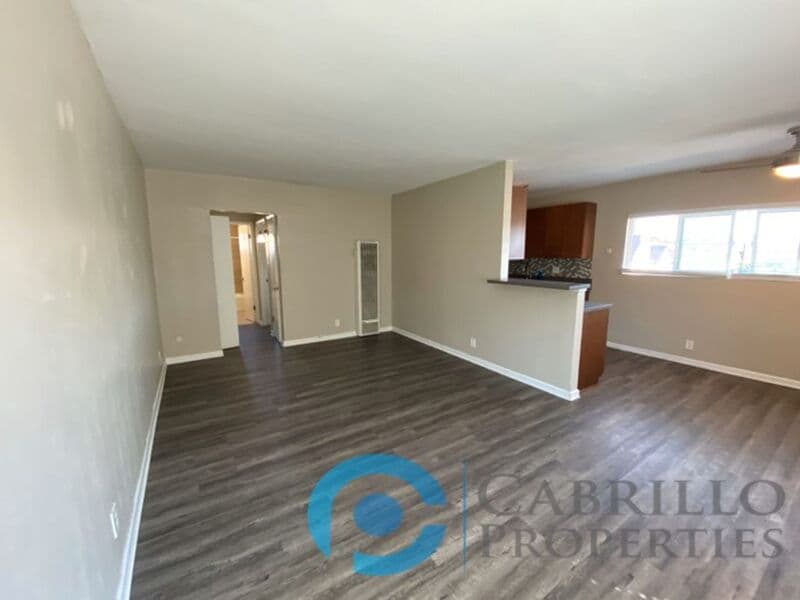 San Diego Condo: 4774 Mansfield Street
