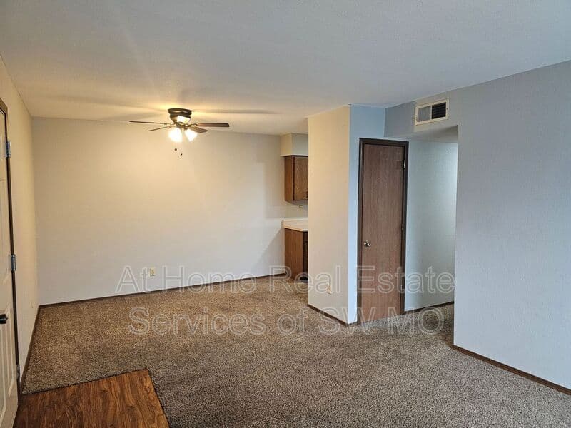 Springfield Condo: 1947 S Ingram Mill Rd