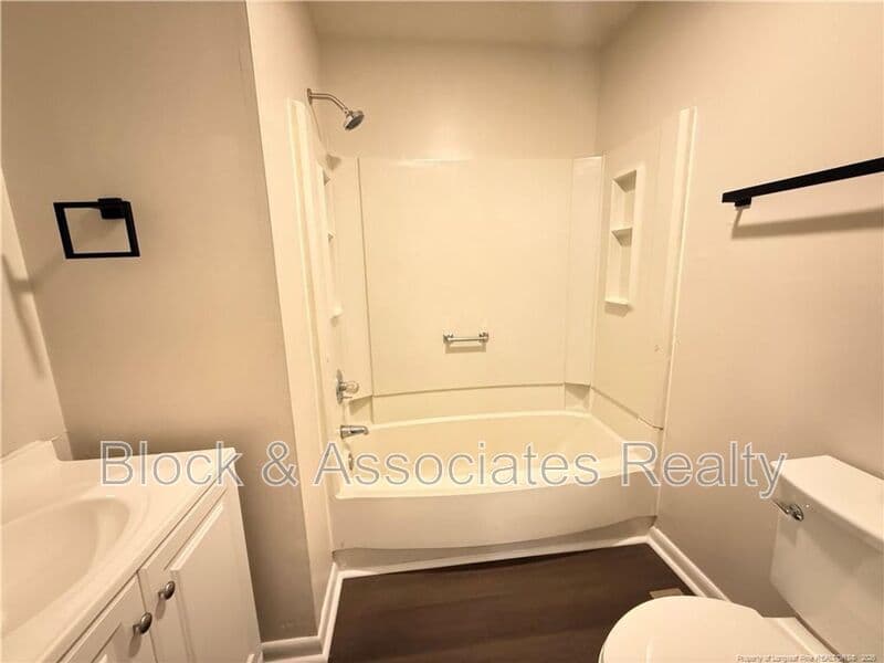 Fayetteville House: 1416 Tangora Lane