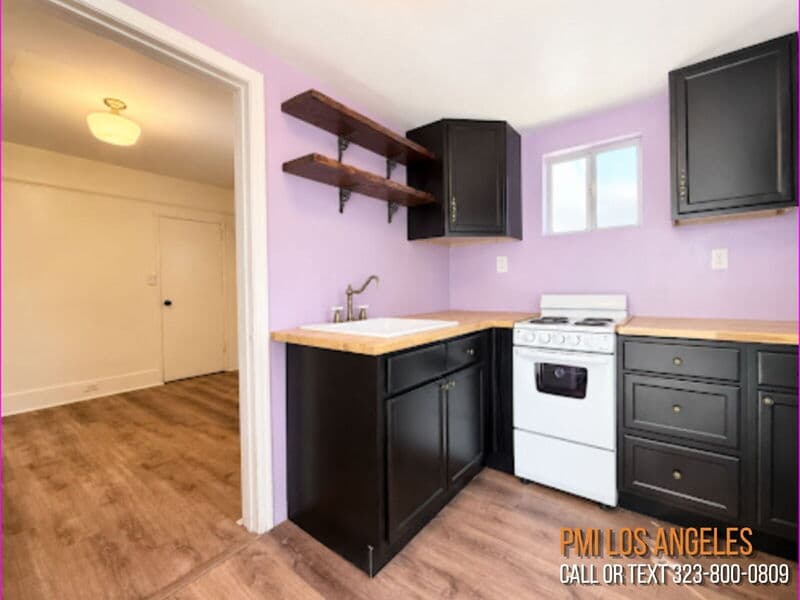 Los Angeles Condo: 4187 Denker Ave