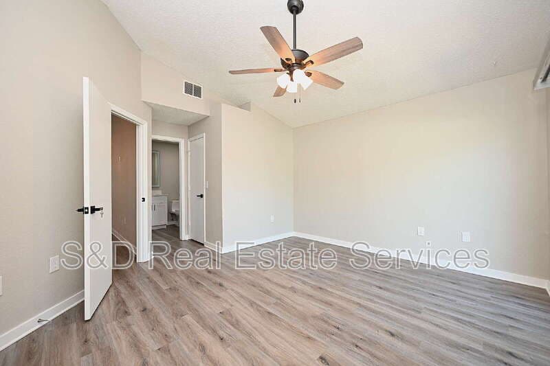 Lakeland House: 2118 Sandy Hook