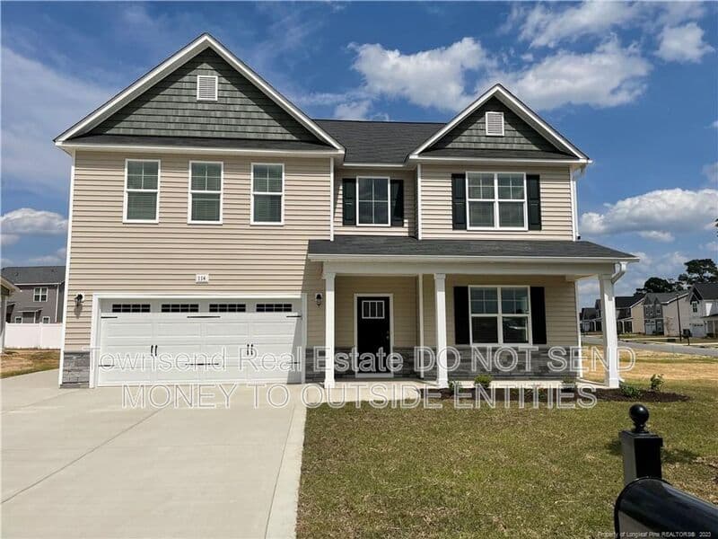 Raeford House: 114 Prescott St