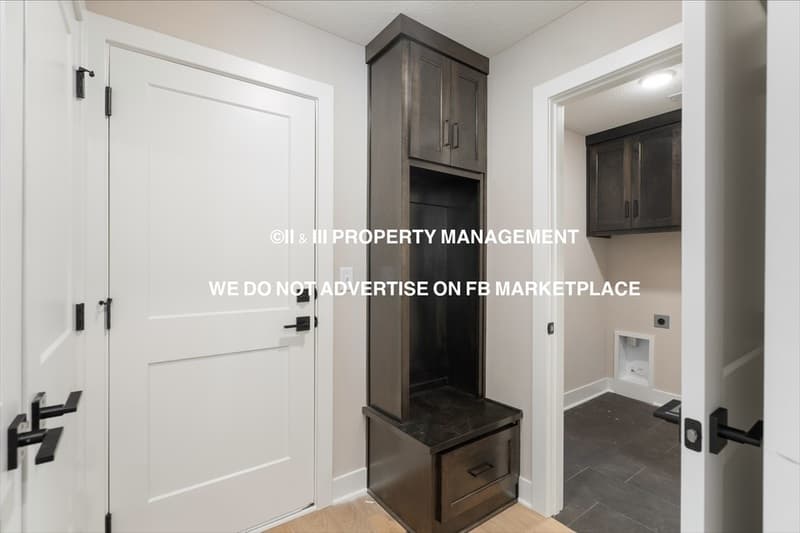 Lenexa House: 9581 Jupiter Street