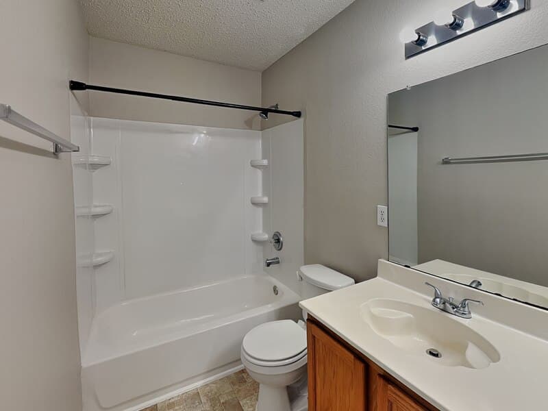 Fort Worth House: 5709 Addington Dr
