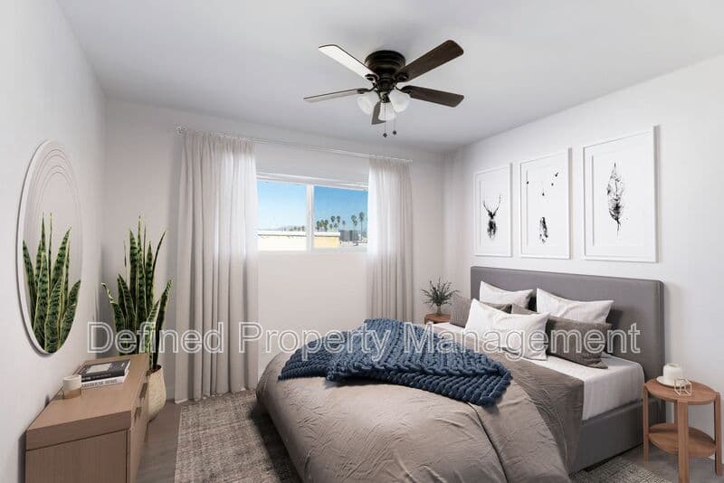 Los Angeles Condo: 1823 S. St Andrews Place