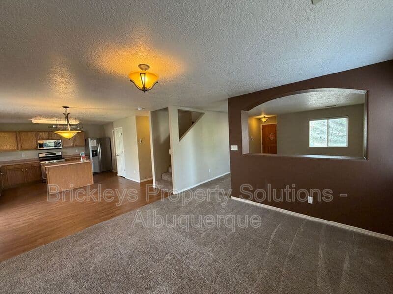 Albuquerque House: 1904 Busher St. SE