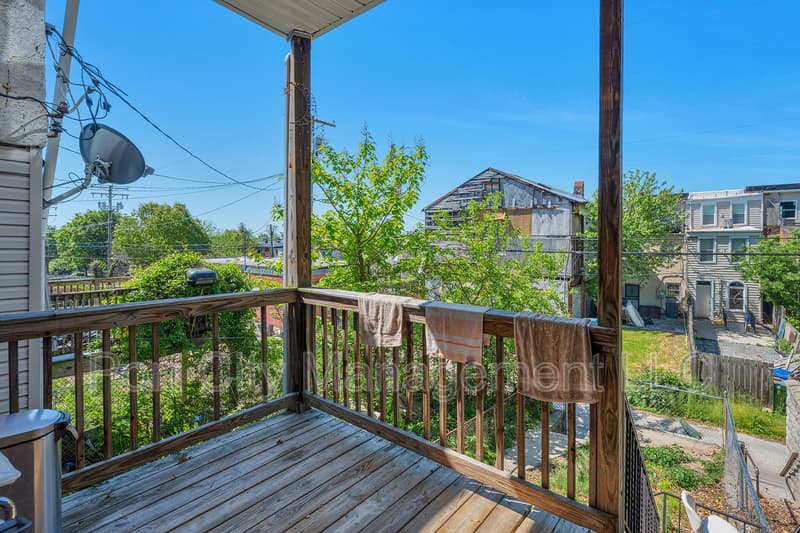 Baltimore Townhome: 2534 McCulloh Street