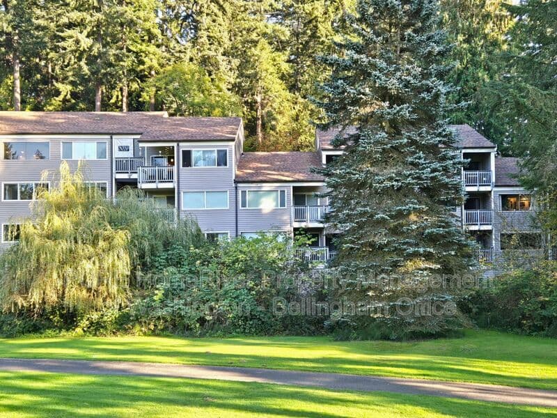 Bellingham Condo: 2 Marigold Dr