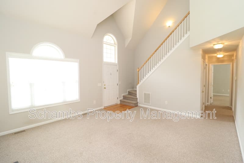 Durham House: 510 Wheeling Cir