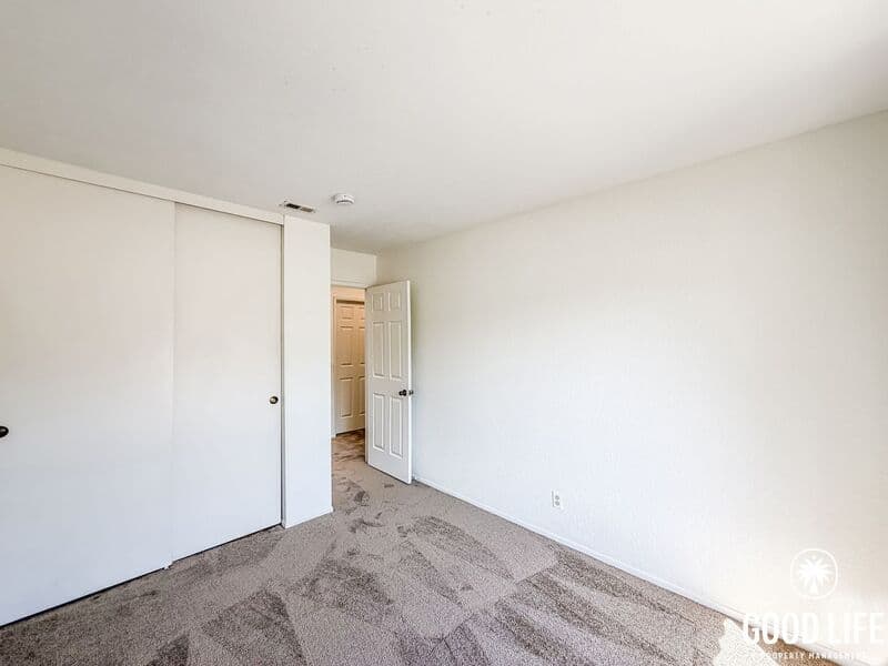 Carlsbad House: 3033 Via Sabinas