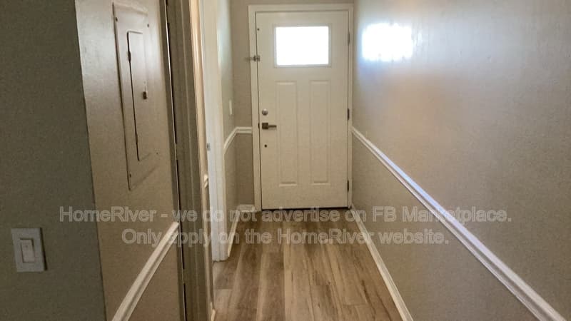 Orlando House: 1263 Woodman Way