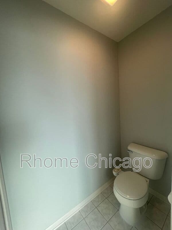 Carol Stream House: 1034 Idaho St.