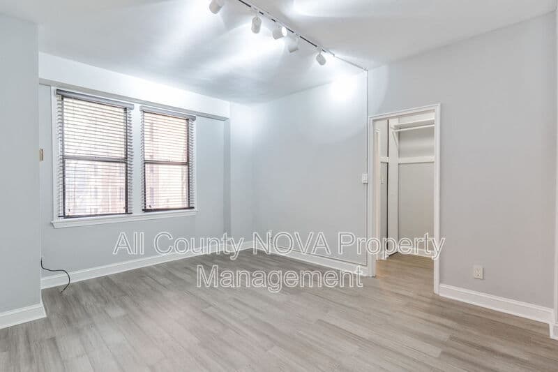 Washington Condo: 2515 K ST NW