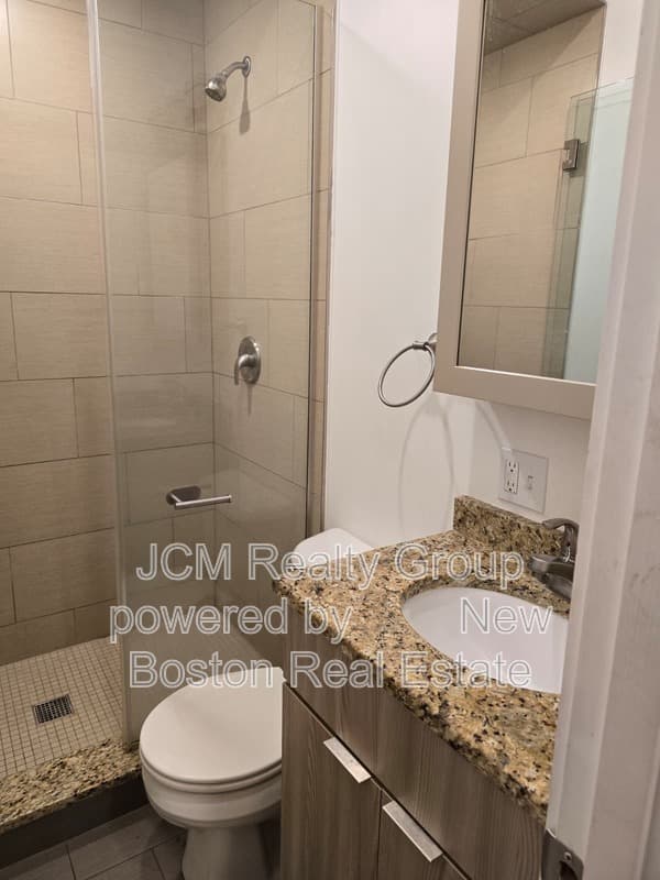 Chelsea Condo: 21 Fifth Street