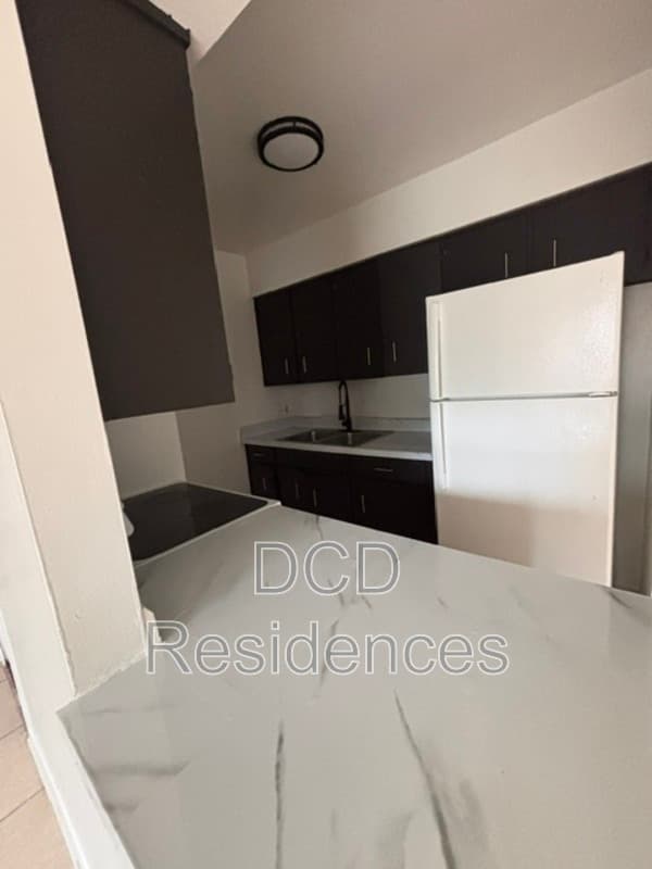 Sanford Condo: 3202 S. Orlando Dr.