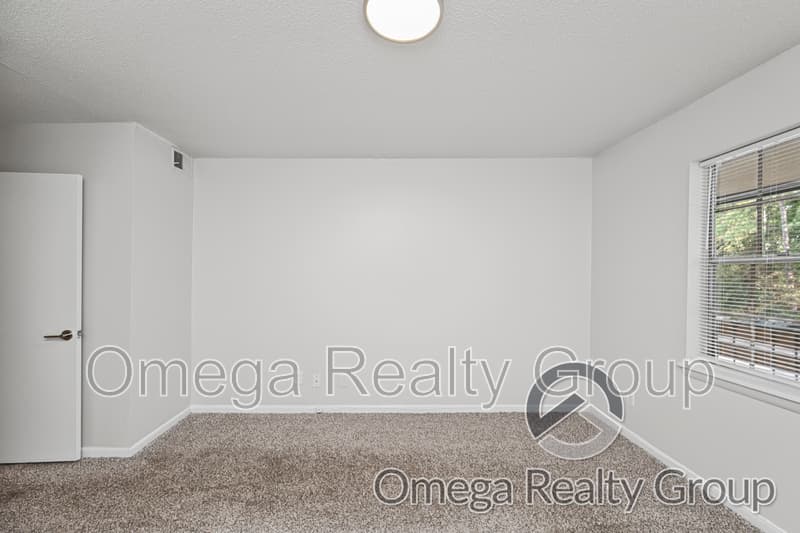 Hoover Condo: 3201 Spring Aire Ct