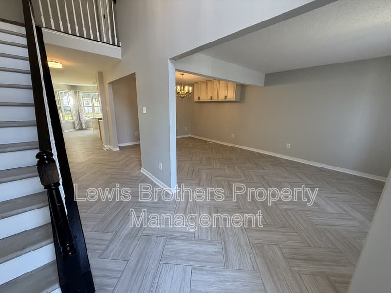 Richmond House: 3209 Purvis Road