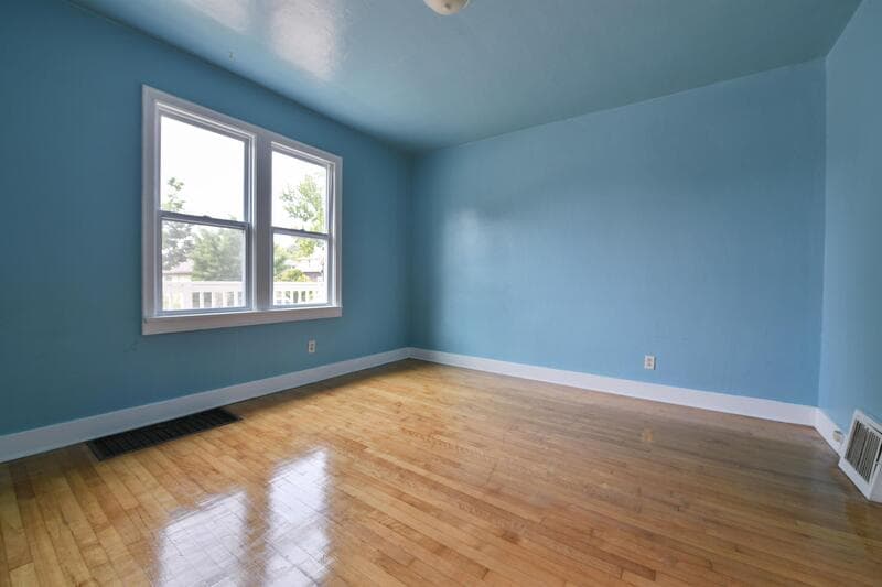 Green Bay Condo: 1217 Chicago Street