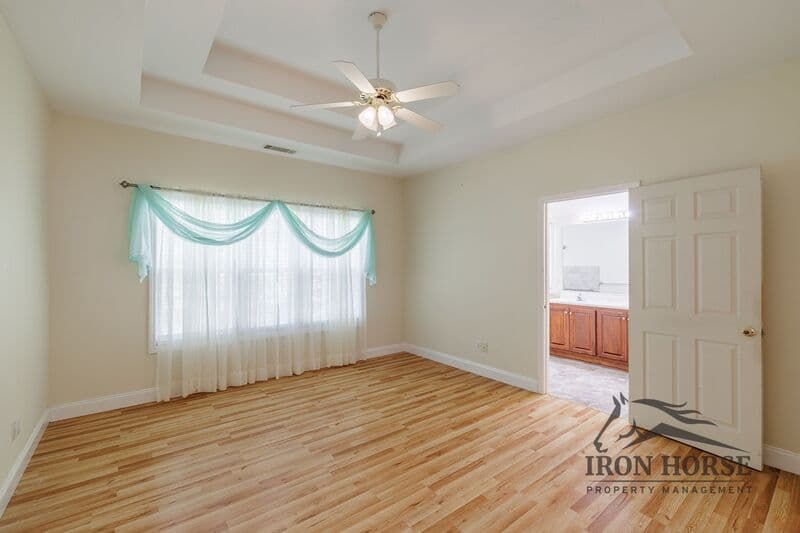 Athens House: 411 Timber Creek Dr