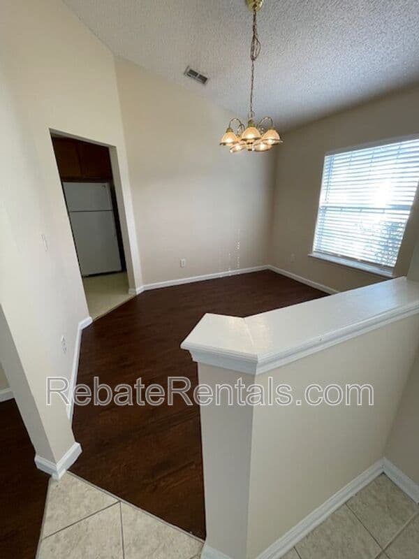 Jacksonville House: 5009 Grand Lakes Drive