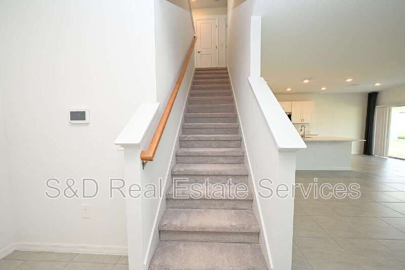 Haines City House: 152 Brinsmead Rd