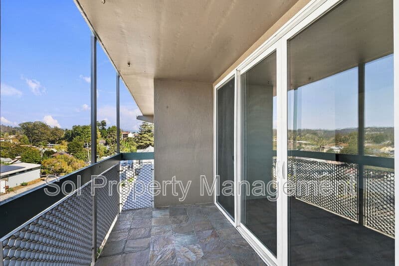 Santa Cruz Condo: 180 Dakota Avenue