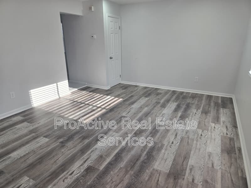 Norfolk Condo: 9523 18th Bay Street