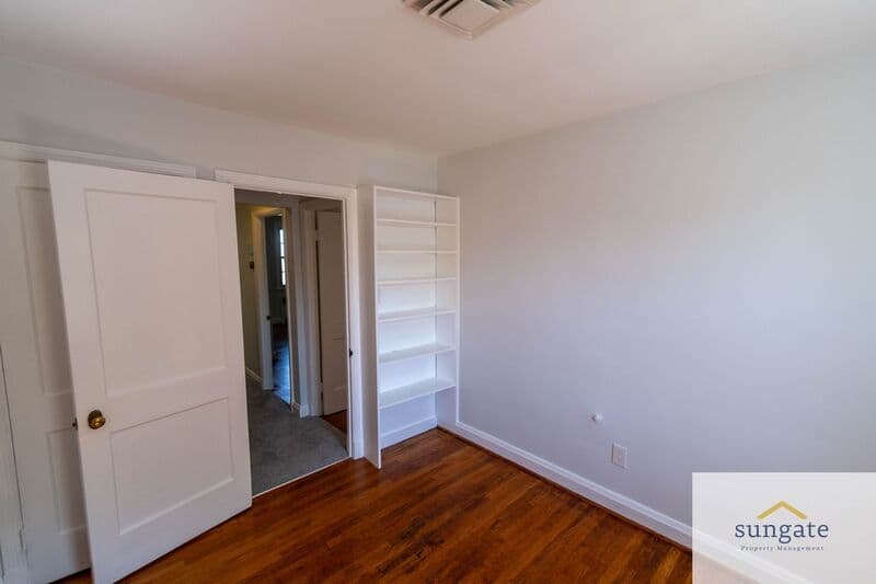Towson Townhome: 211 Burke Ave