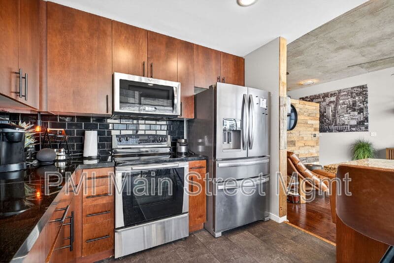 Orlando Condo: 155 South Court Avenue