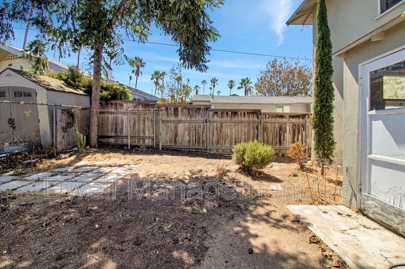 La Mesa Condo: 4833 Cypress St
