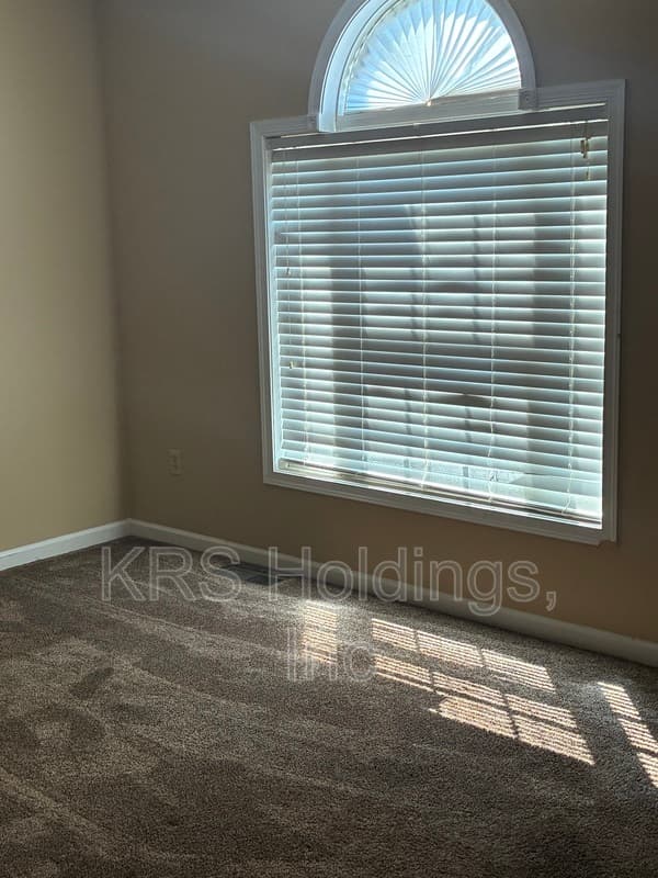 Harrisonburg Townhome: 1262 Old Windmill Court