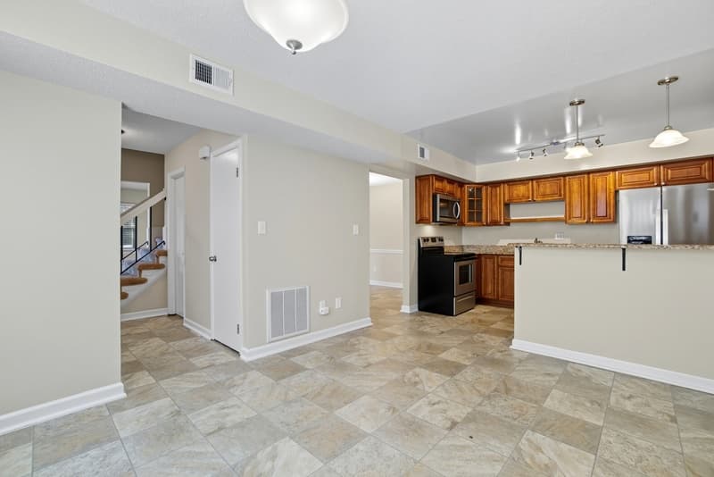 Virginia Beach Townhome: 712 Biltmore Drive