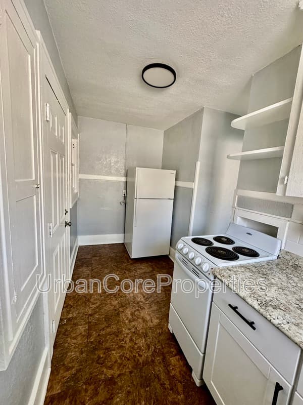St. Petersburg Condo: 610 5th Ave N