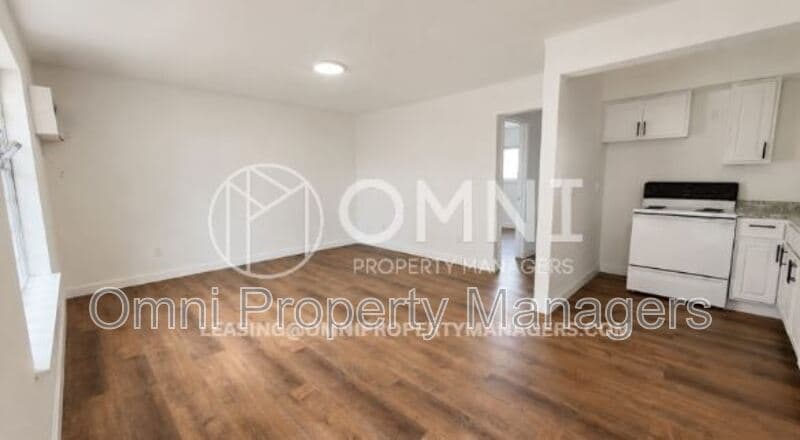 Detroit Condo: 11360 Wyoming Ave