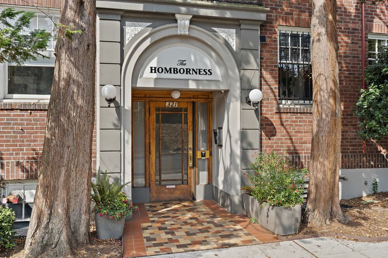 Seattle Condo: 321 Boylston Ave E