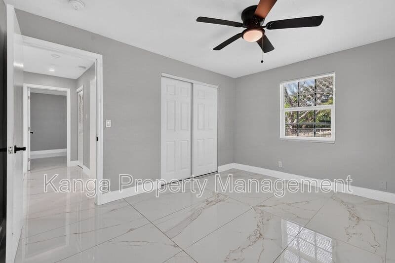 West Palm Beach Condo: 812 13th St