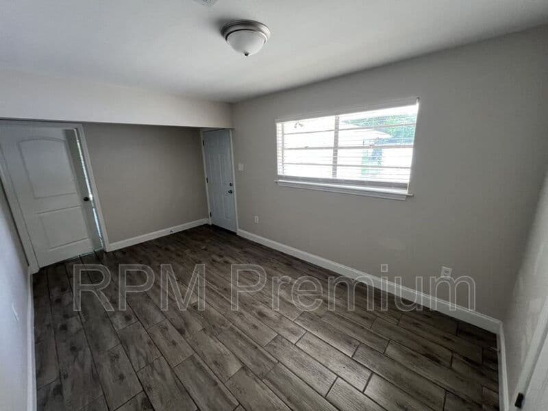 Baton Rouge House: 10444 Browning Dr.