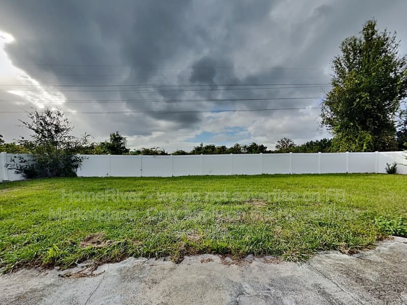 Deltona House: 3484 Commerce Ave