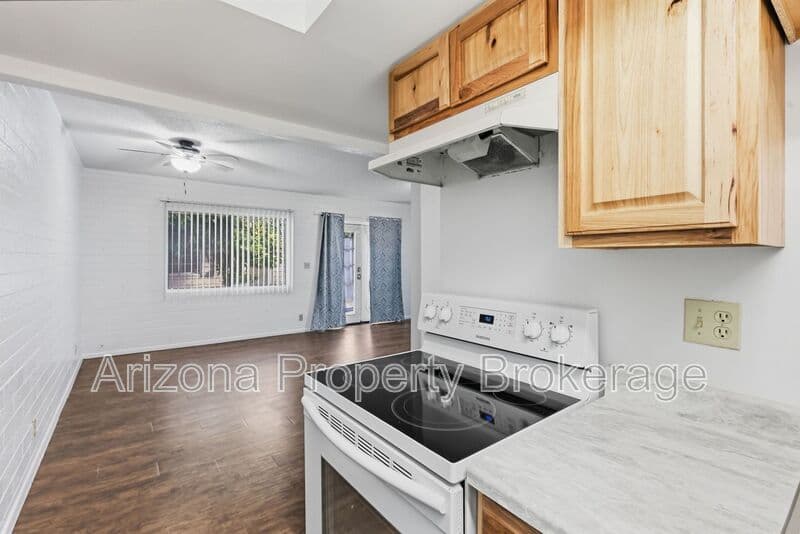 Phoenix Condo: 2408 W. Morten Ave.