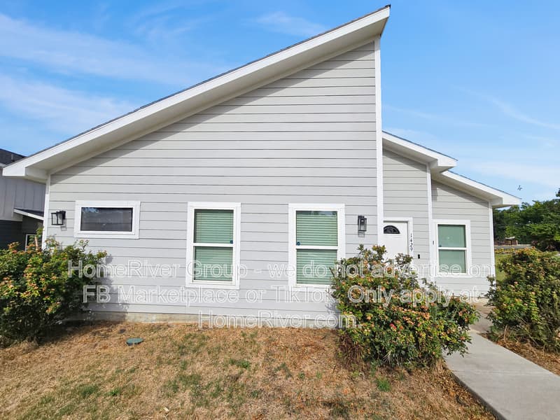 Fort Worth House: 1429 Missouri Ave