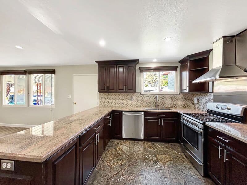 San Diego House: 3477 Aveley Place
