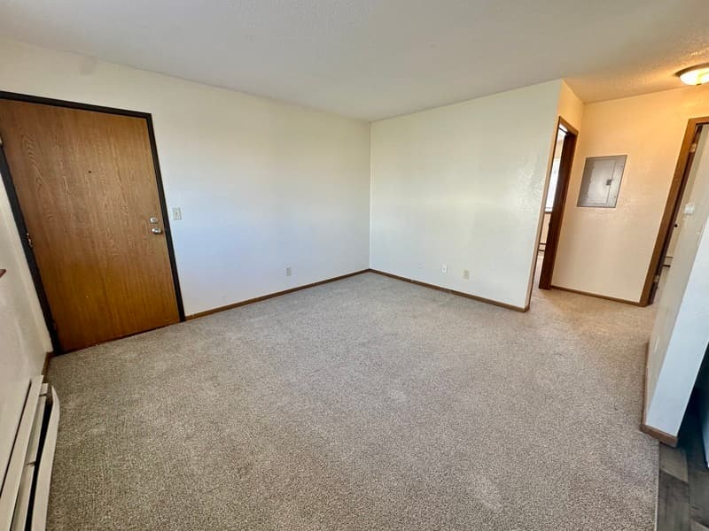Marion Condo: 2911 5th Ave