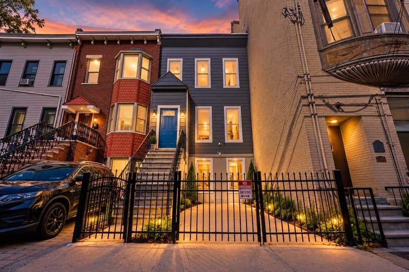 Jersey City House: 191 Ogden Avenue
