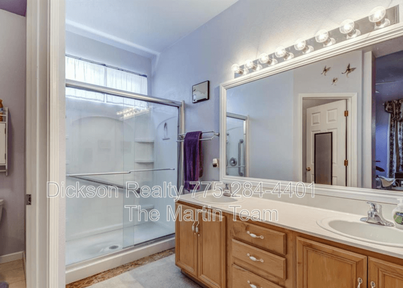 Reno House: 7925 Zinfandel Drive