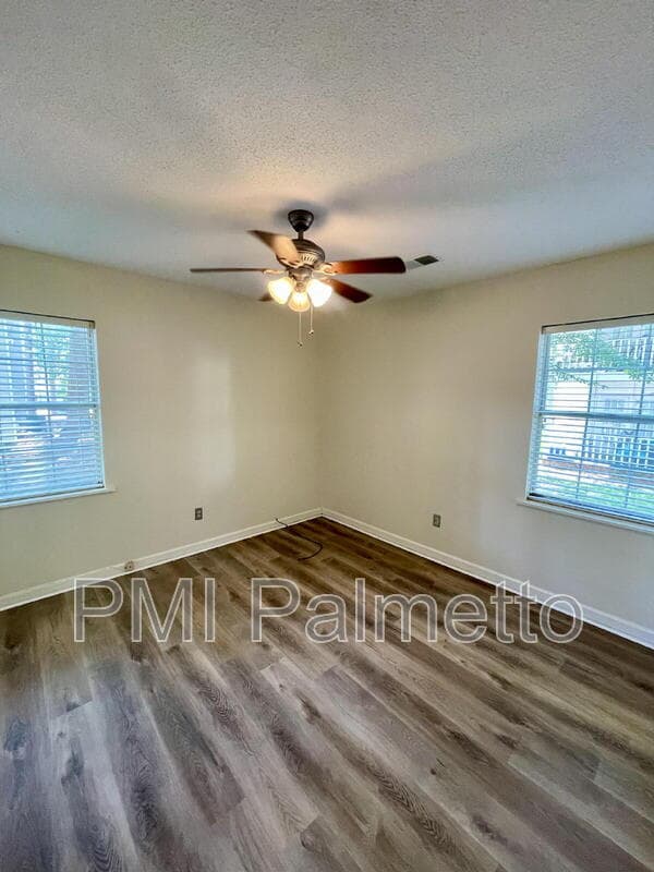 Columbia Condo: 61 Battery Walk Ct